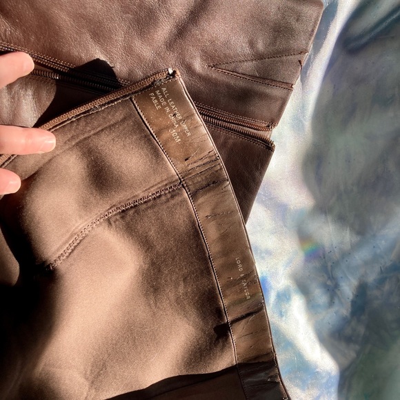 Full Leather Uppers heeled Boots - Picture 4 of 5